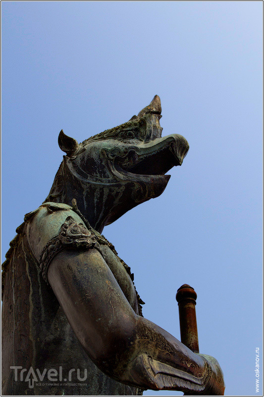 Храмовый комплекс Изумрудного Будды / Фото из Таиланда